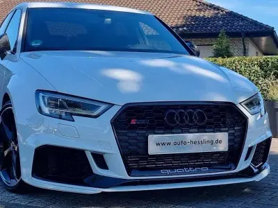 Gebraucht Audi RS3 Sport 400 PS (294 kW) 2019 Gletscherweiß metallic Limousine
