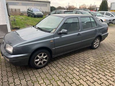 gebraucht VW Vento 1.8 GLX KLIMA