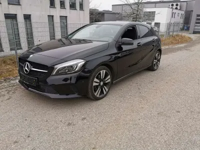 Gebraucht Mercedes A220 177 PS (130 kW) 2016 Schwarz Limousine