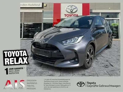 Gebraucht Toyota Yaris Team 116 PS (85 kW) 2024 Grau Kleinwagen