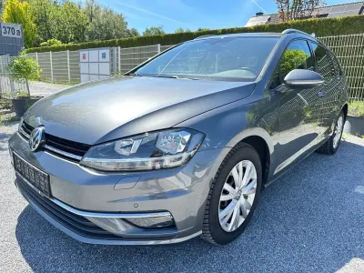 Gebraucht VW Golf VII Comfortline 116 PS (85 kW) 2020 Grau Kombi