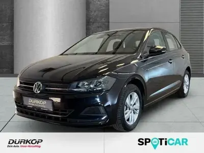 Gebraucht VW Polo Comfortline 95 PS (69 kW) 2019 Schwarz Kleinwagen