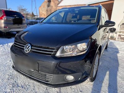 Schwarz Gebraucht 2012 VW Touran Match Van / Kleinbus | 4.700 € (Superpreis)