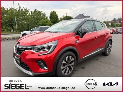 Gebraucht Renault Captur Intens 131 PS (96 kW) 2020 Rot SUV