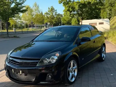 Gebraucht Opel Astra GTC OPC 170 PS (125 kW) 2006 Schwarz Coupé