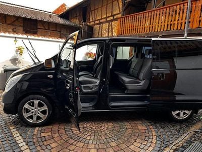 Hyundai H-1