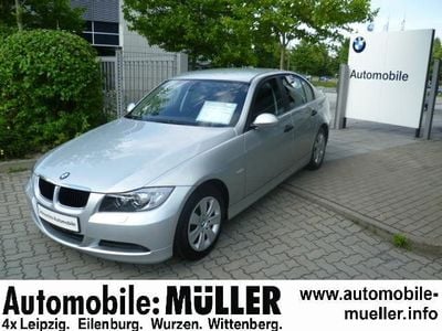 Gebraucht BMW 320 Sport Line 163 PS (119 kW) 2005 Silber metallic Limousine