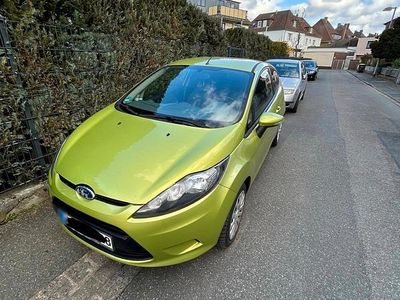 Gebraucht Ford Fiesta 60 PS (44 kW) 2009 Grün Kleinwagen