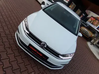 Second-hand VW Golf VII Comfortline 116 CP (85 kW) 2020 Alb Berlinǎ