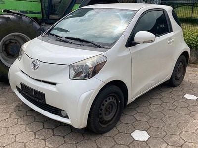 Toyota iQ
