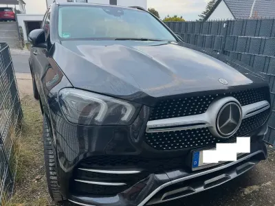Gebraucht Mercedes GLE300 AMG 245 PS (180 kW) 2020 Schwarz SUV