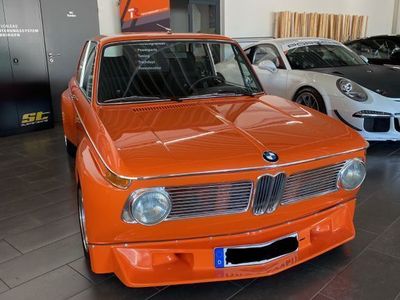 Orange Gebraucht 1972 BMW 2002 Performance Limousine | 119.000 €