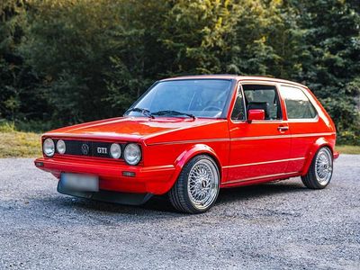 Second-hand VW Golf I GTI 112 CP (82 kW) 1983 Roșu Hatchback