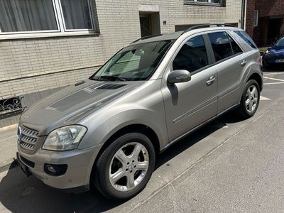 Mercedes ML320