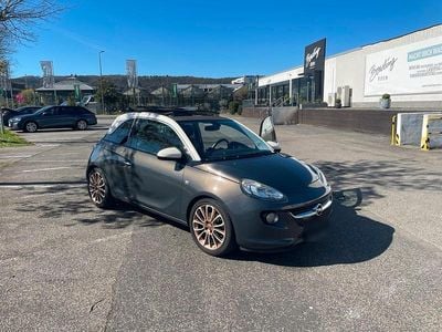 Usata Opel Adam 105 CV (77 kW) 2015 Utilitaria