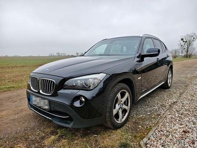 Gebraucht BMW X1 143 PS (105 kW) 2010 Schwarz SUV