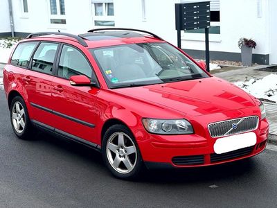 Rot Gebraucht 2005 Volvo V50 Kombi | 1.750 € (Fairer Preis)