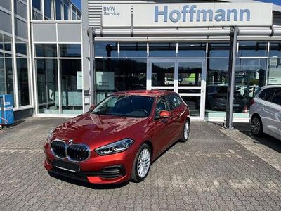 Second-hand BMW 118 Advantage 136 CP (100 kW) 2023 Portocaliu Hatchback