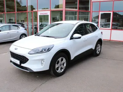 Używany Ford Kuga Cool & Connect 150 KM (110 kW) 2021 Biały SUV