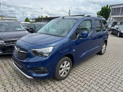 Gebraucht Opel Combo Life Innovation 131 PS (96 kW) 2019 Blau Limousine