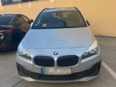 Gebraucht BMW 218 Gran Tourer M Sport 150 PS (110 kW) 2018 Grau Van / Kleinbus