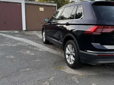 Gebraucht VW Tiguan Highline 190 PS (139 kW) 2019 Schwarz SUV