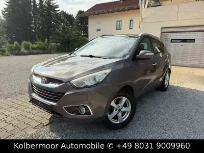 Gebraucht Hyundai ix35 Premium 184 PS (135 kW) 2012 Braun SUV