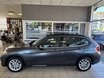 Gebraucht BMW X1 Sport Line 184 PS (135 kW) 2014 Grau SUV
