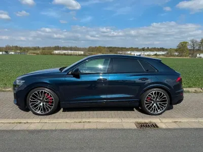 Gebraucht Audi SQ8 Sport 507 PS (372 kW) 2023 Blau SUV