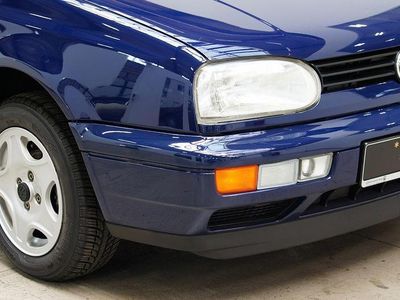 Blau Gebraucht 1996 VW Golf III Limousine | 12.990 €