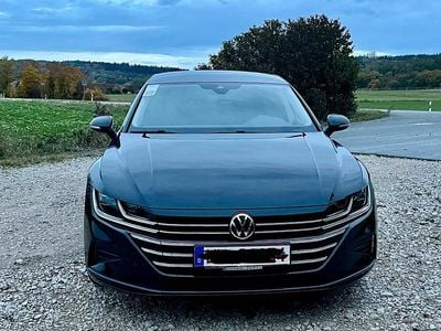 Second-hand VW Arteon 150 CP (110 kW) 2021 Negru Break