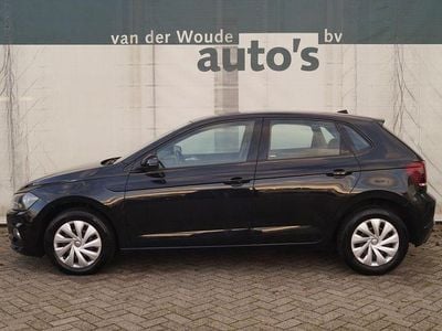 Schwarz Gebraucht 2021 VW Polo Comfortline Limousine | 9.075 € (Guter Preis)