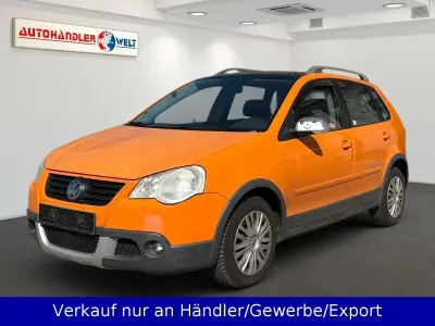 Usado VW Polo Cross 101 HP (74 kW) 2006 Laranja Citadino