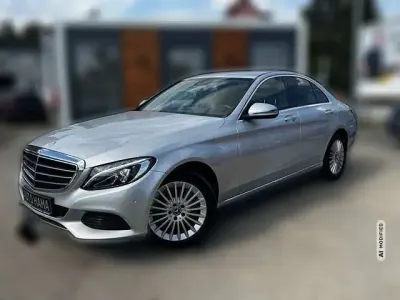 Gebraucht Mercedes C200 184 PS (135 kW) 2018 Silber metallic