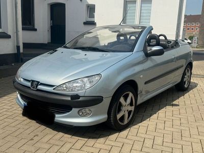 gebraucht Peugeot 206 CC Cabrio / Automatik / TÜV NEU / Vieles Neu