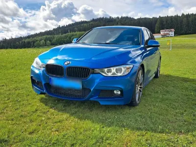 Gebraucht BMW 330 M Sport 258 PS (189 kW) 2014 Blau Kombi