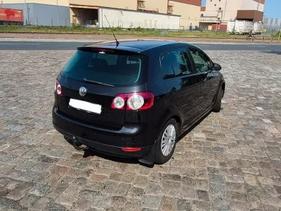 Gebraucht VW Golf Plus Cross Sport 105 PS (77 kW) 2007 Schwarz Van / Kleinbus