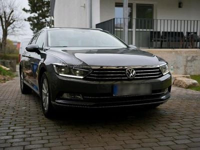 Usata VW Passat 180 CV (132 kW) 2015 Grigio Station wagon
