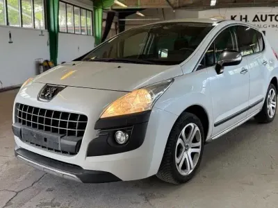Gebraucht Peugeot 3008 Premium 109 PS (80 kW) 2010 Weiß Kombi