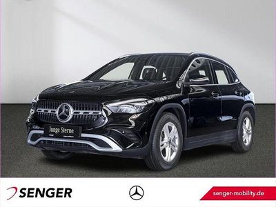 Gebraucht Mercedes GLA200 163 PS (119 kW) 2024 Unilack nachtschwarz SUV