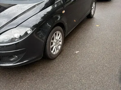 Gebraucht Seat Altea 125 PS (91 kW) 2009 Schwarz Kleinwagen