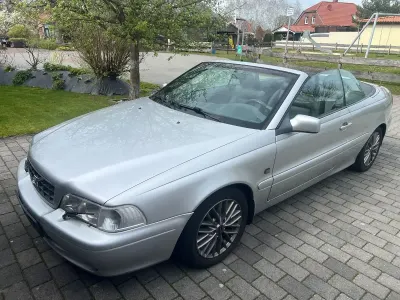 Gebraucht Volvo C70 163 PS (119 kW) 2002 Silber Cabrio