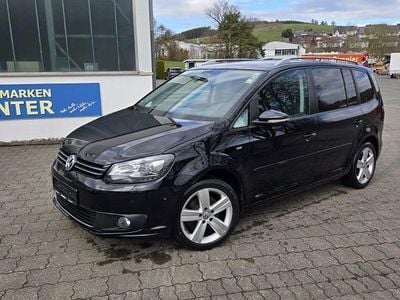 Gebraucht VW Touran Cup 140 PS (102 kW) 2014 Schwarz Van / Kleinbus
