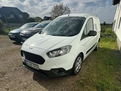 Gebraucht Ford Transit Trend 101 PS (74 kW) 2020 Frostweiß Van / Kleinbus
