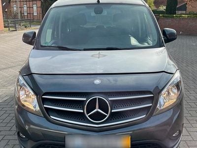 Gebraucht Mercedes Citan 111 110 PS (80 kW) 2019 Grau Kombi