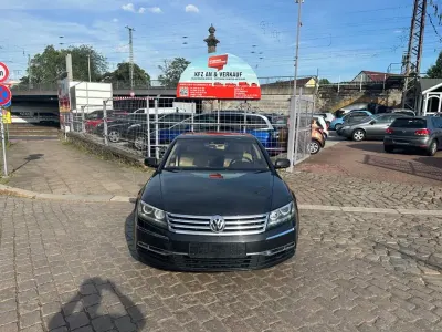 Gebraucht VW Phaeton 239 PS (175 kW) 2014 Braun Limousine