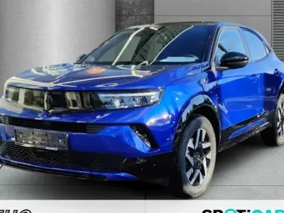 Neu Opel Mokka 145 PS (106 kW) 2025 Blau SUV