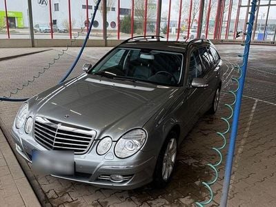 Gebraucht Mercedes E320 Avantgarde 224 PS (164 kW) 2009 Grau Kombi