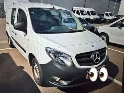Mercedes Citan 109