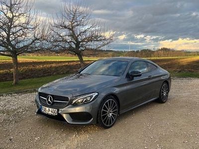 Gebraucht Mercedes C400 333 PS (244 kW) 2018 Grau Coupé